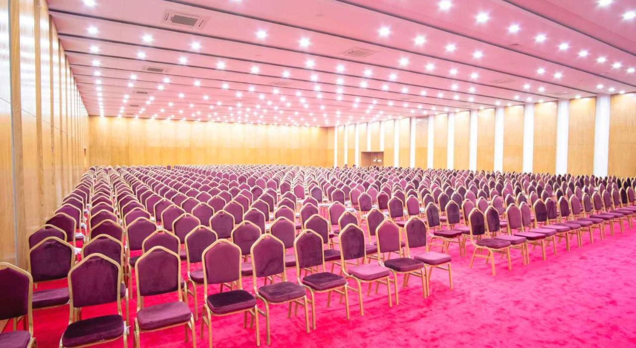 Cculb Resort & Convention Hall Gazipur Buitenkant foto