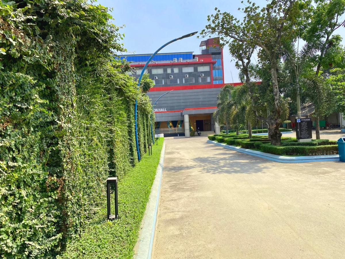 Cculb Resort & Convention Hall Gazipur Buitenkant foto